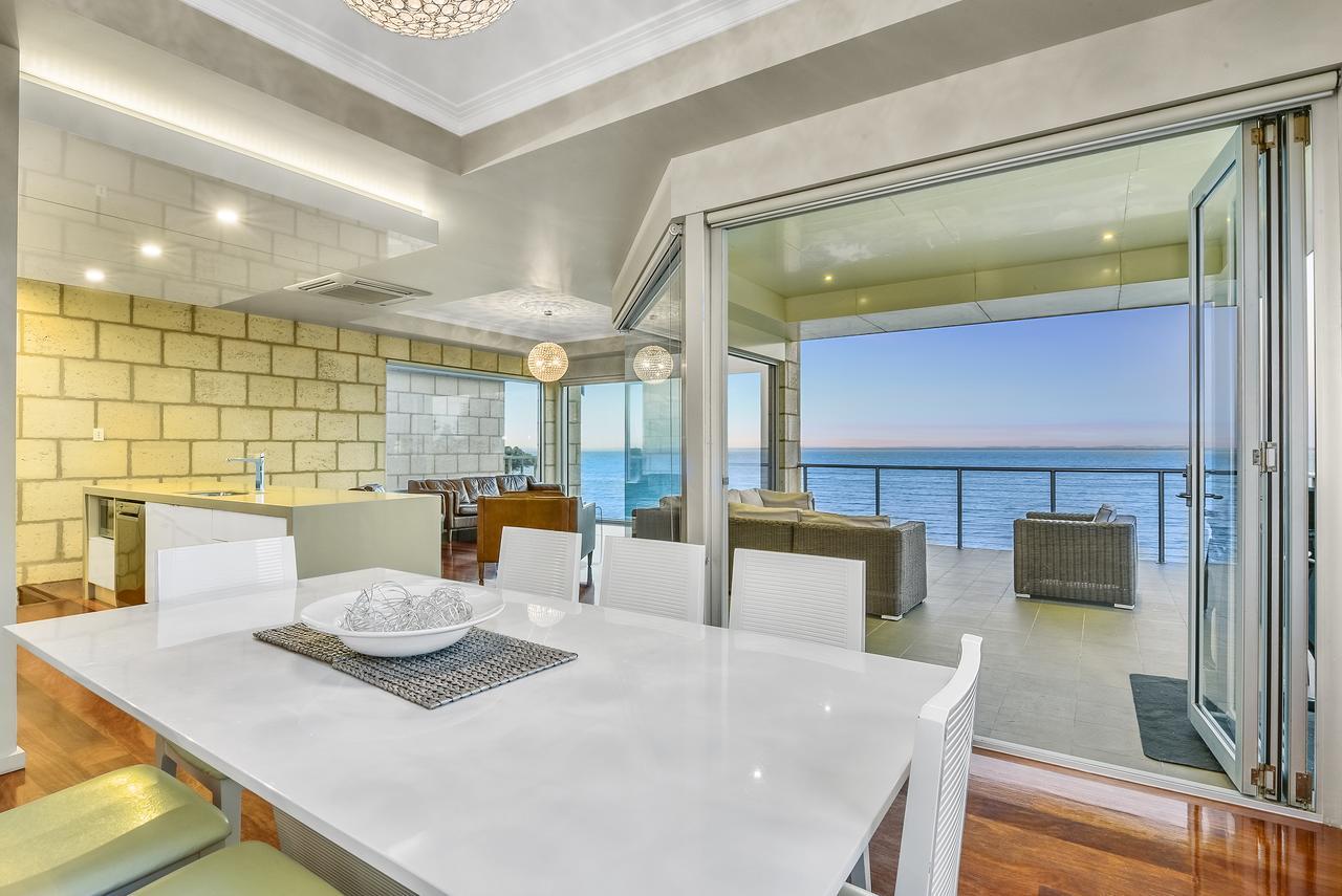 Aloha Waterfront Properties Robe Dış mekan fotoğraf
